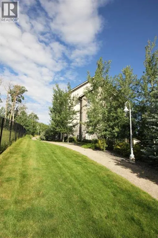 116, 25 Aspenmont Heights SW