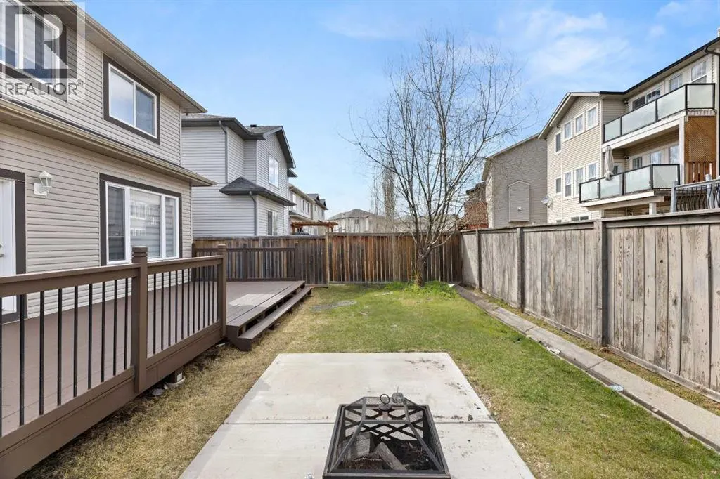 165 Canals Circle SW
