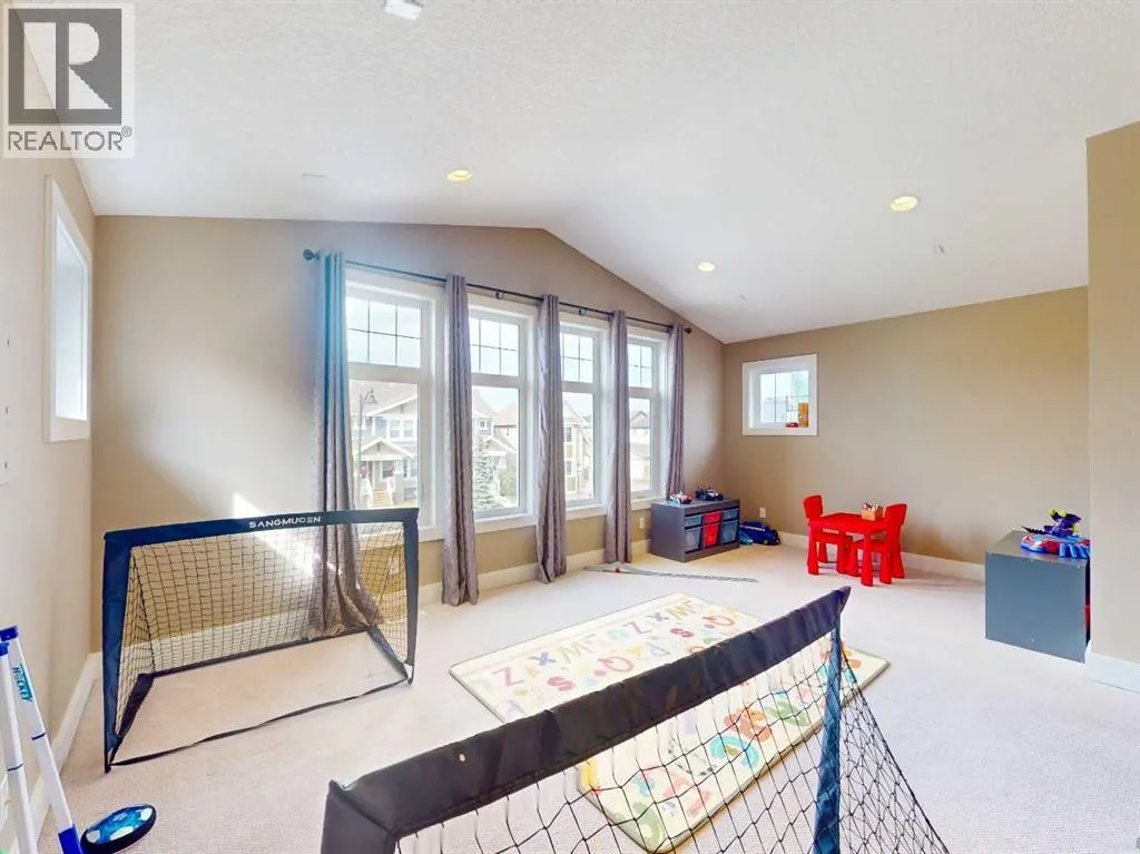 428 Mahogany Boulevard SE