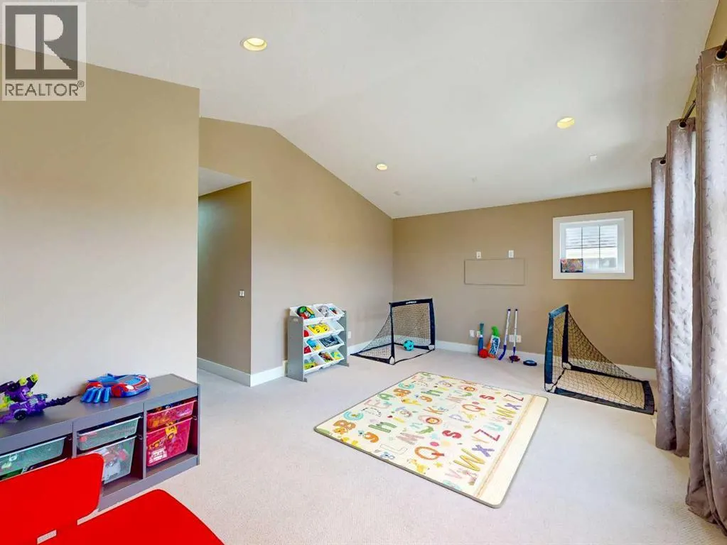428 Mahogany Boulevard SE
