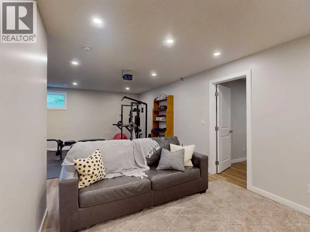 428 Mahogany Boulevard SE