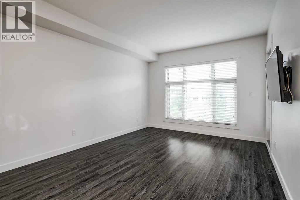 304, 45 Aspenmont Heights SW