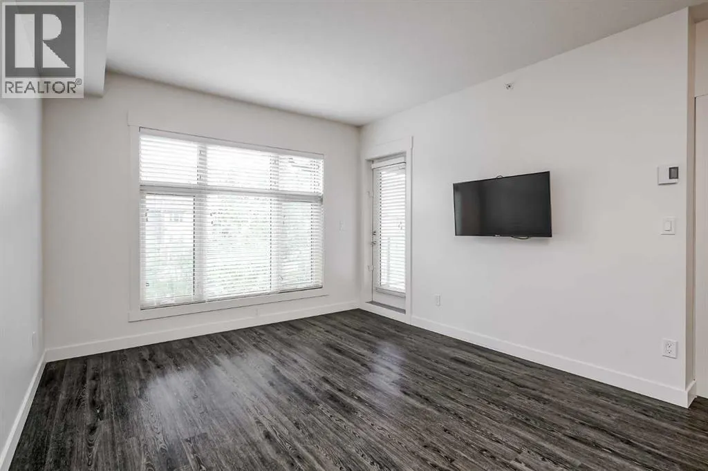 304, 45 Aspenmont Heights SW