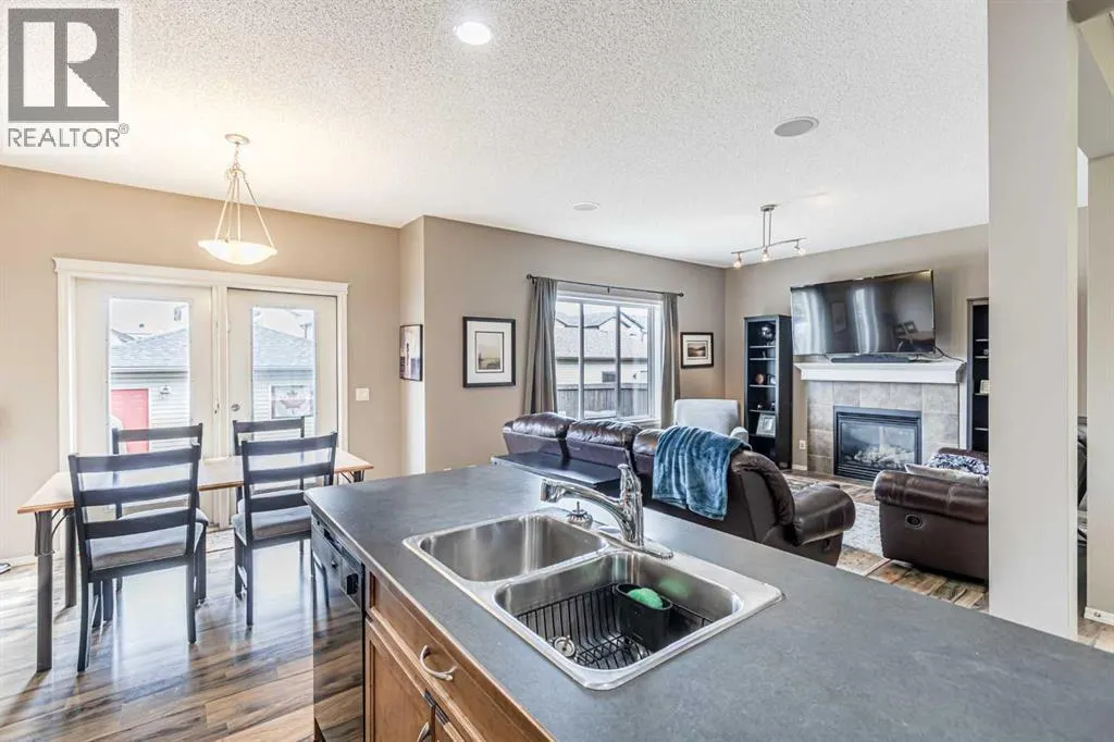 14 Elgin Meadows Way SE