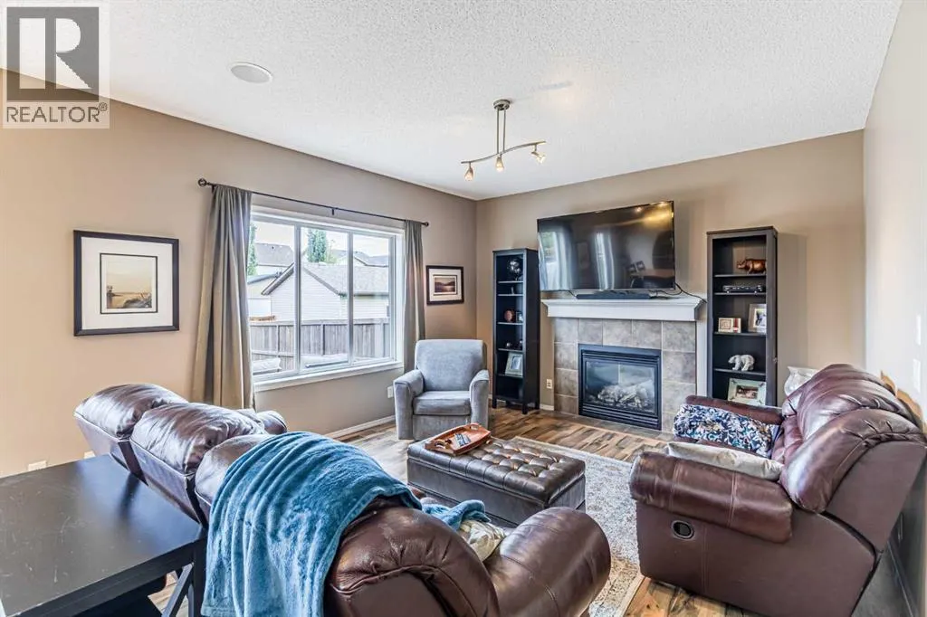 14 Elgin Meadows Way SE