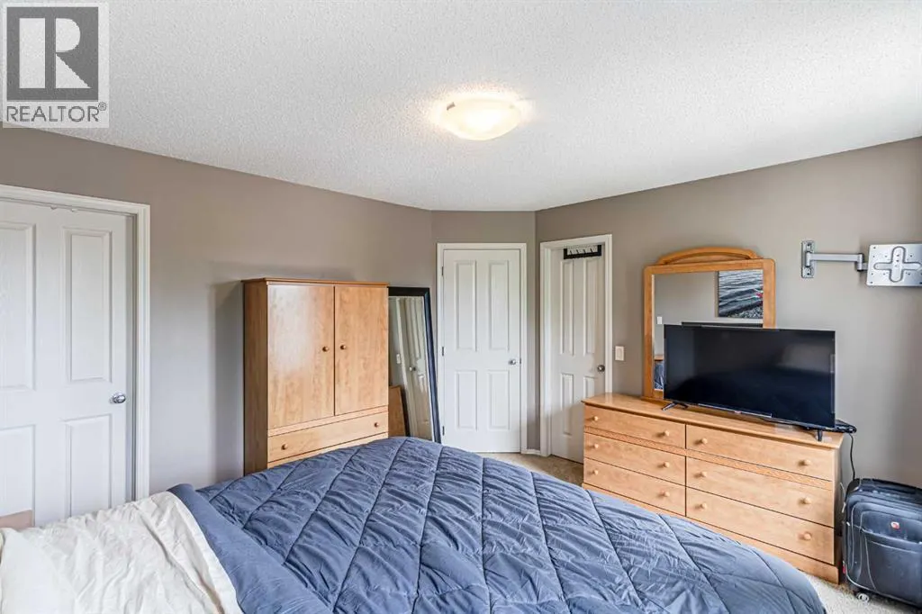 14 Elgin Meadows Way SE