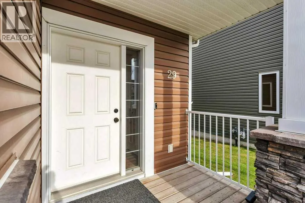 29 Shaw Close