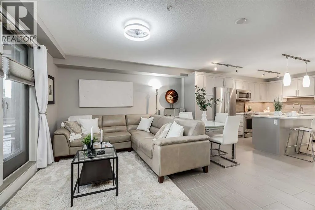 1111, 10 Market Boulevard SE