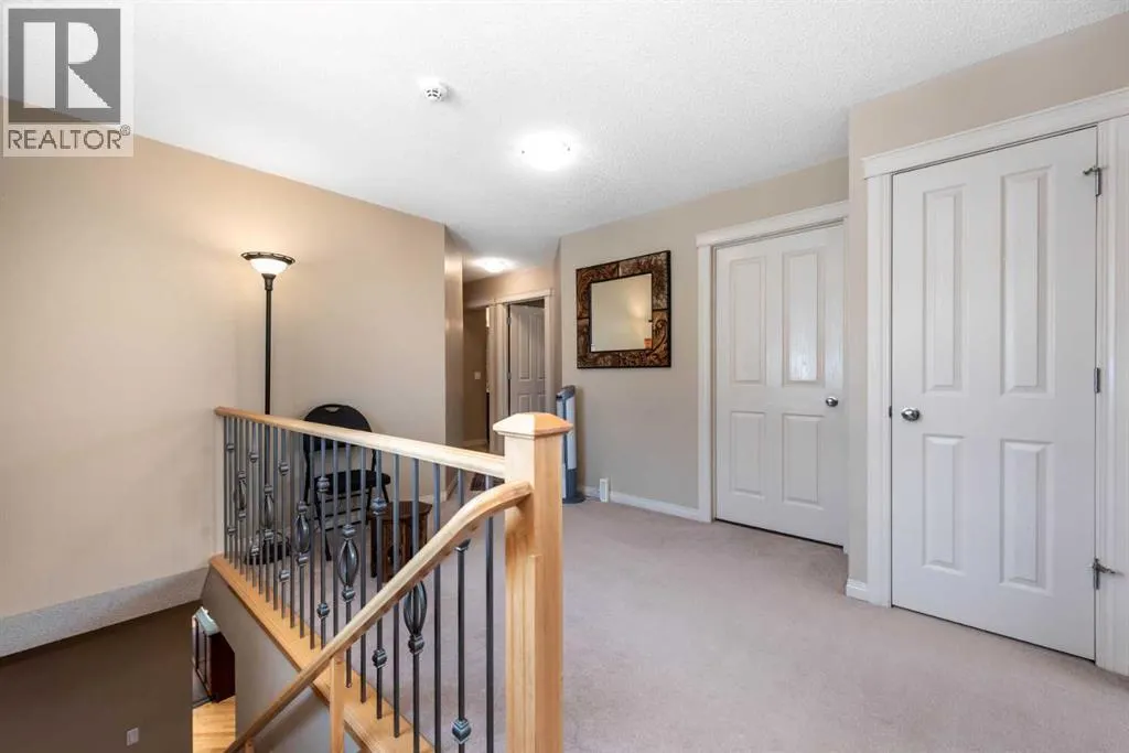 5 Everwoods Close SW