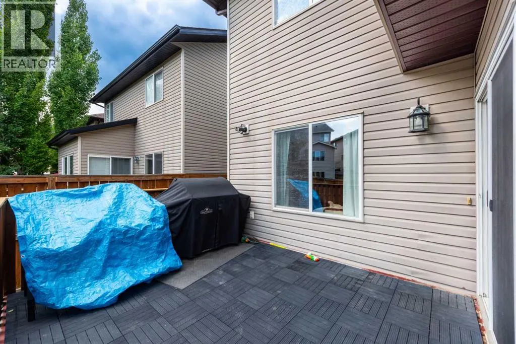 5 Everwoods Close SW