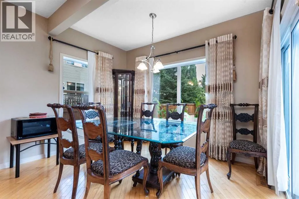 5 Everwoods Close SW