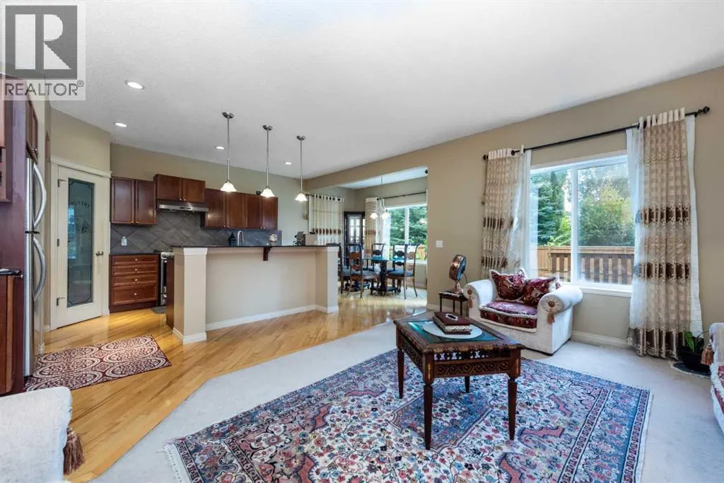 5 Everwoods Close SW