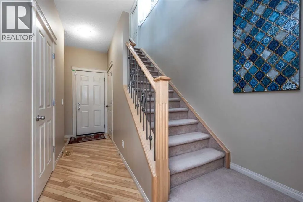 5 Everwoods Close SW