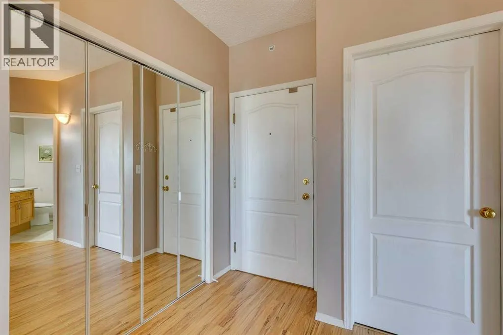 301, 78 Prestwick Gardens SE