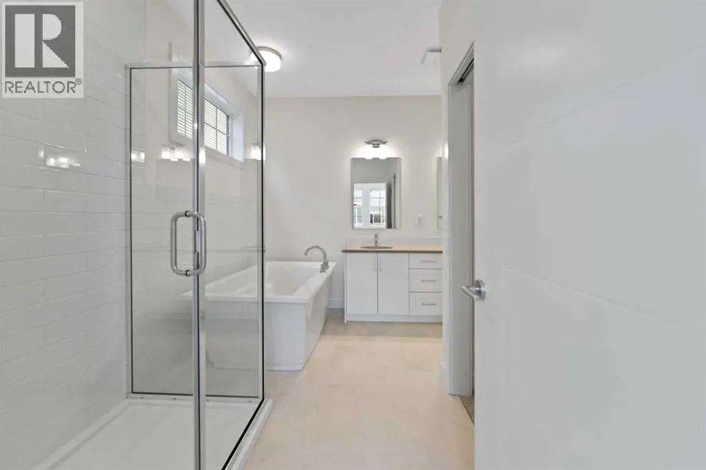 300, 15 Coopersfield Link SW