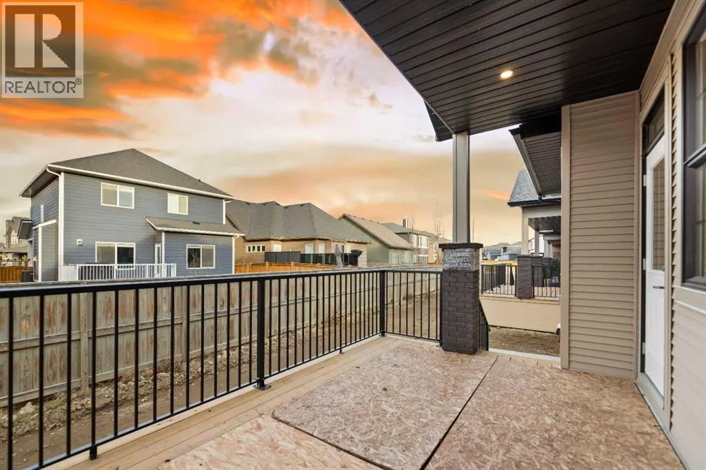 300, 15 Coopersfield Link SW