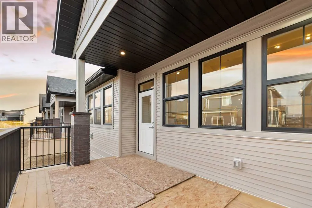 300, 15 Coopersfield Link SW