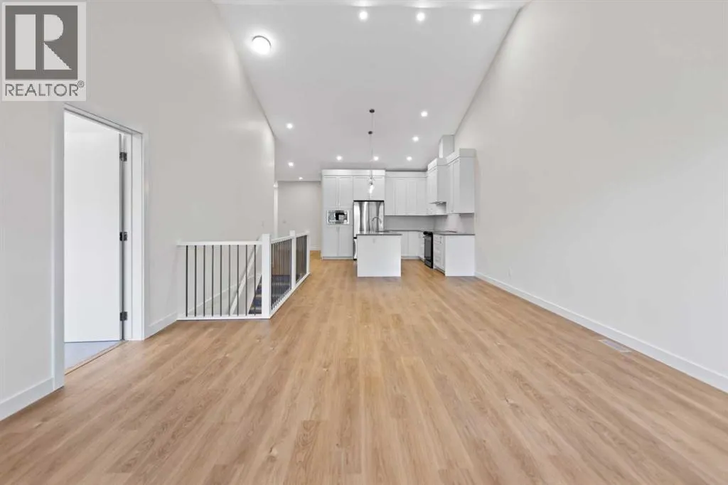 300, 15 Coopersfield Link SW