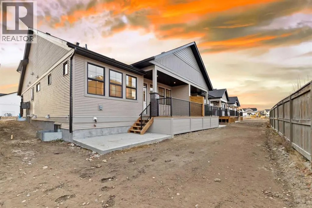 300, 15 Coopersfield Link SW