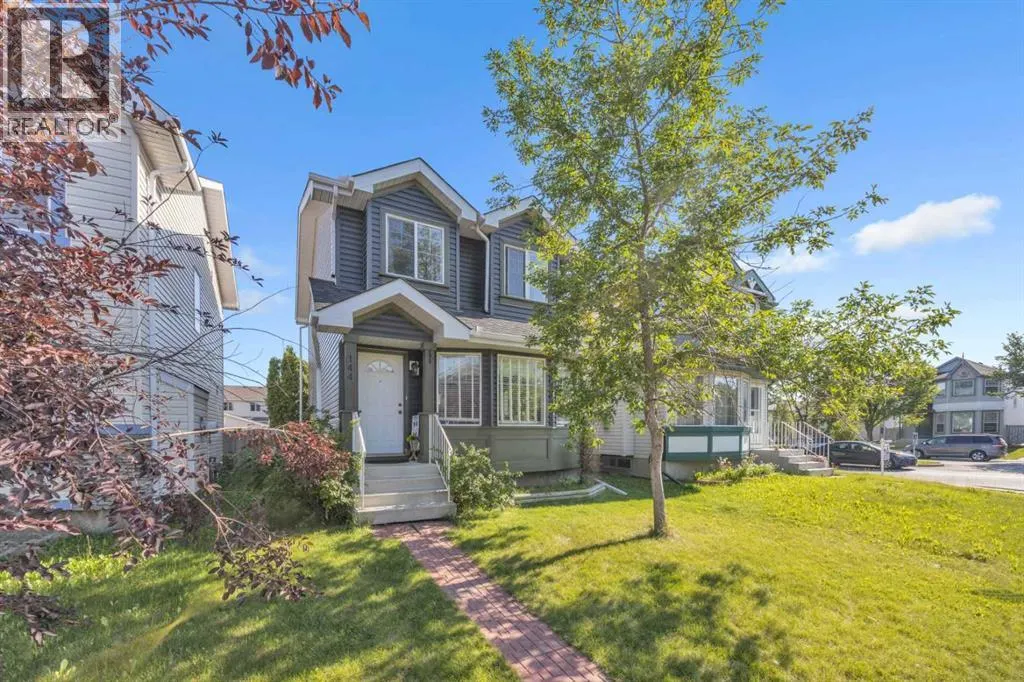 144 Tarington Park NE