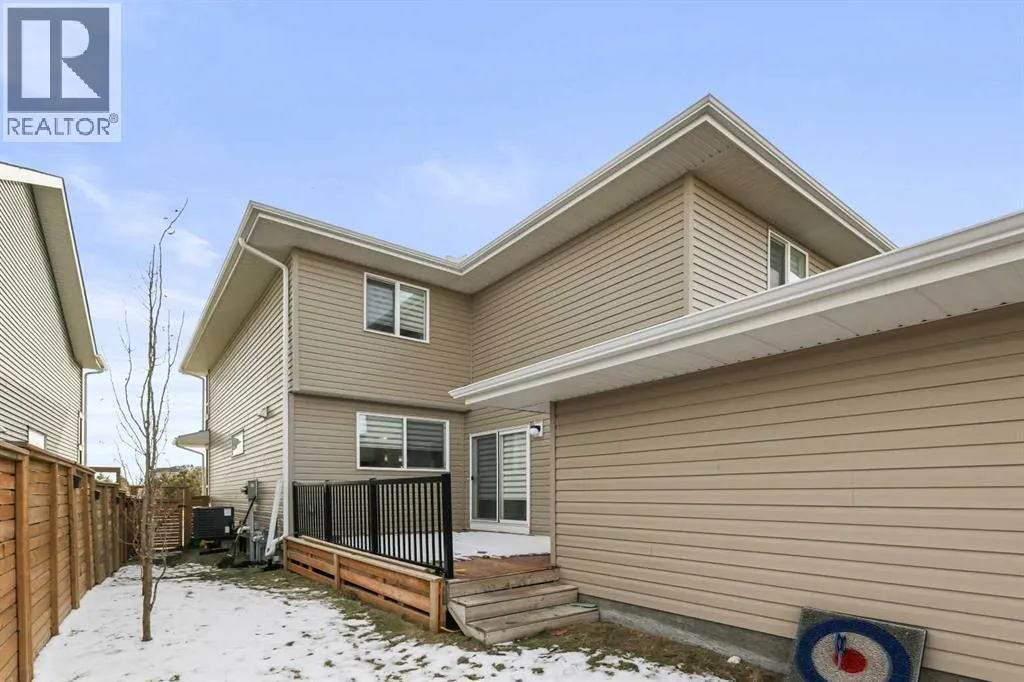 195 Redstone Grove NE