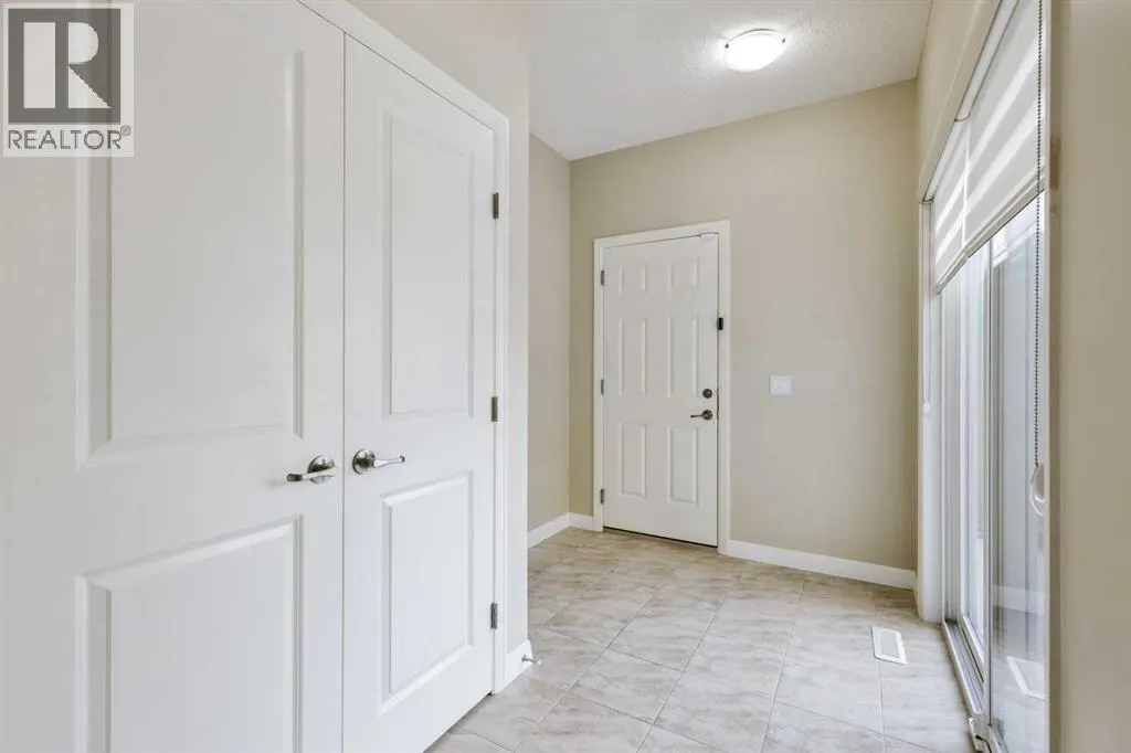 195 Redstone Grove NE