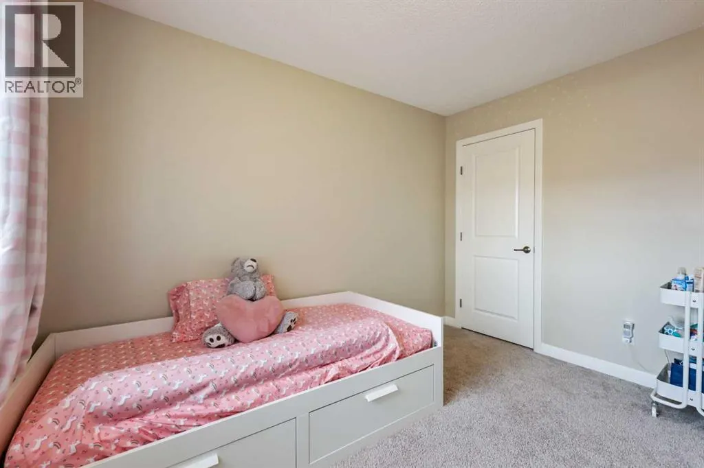 195 Redstone Grove NE