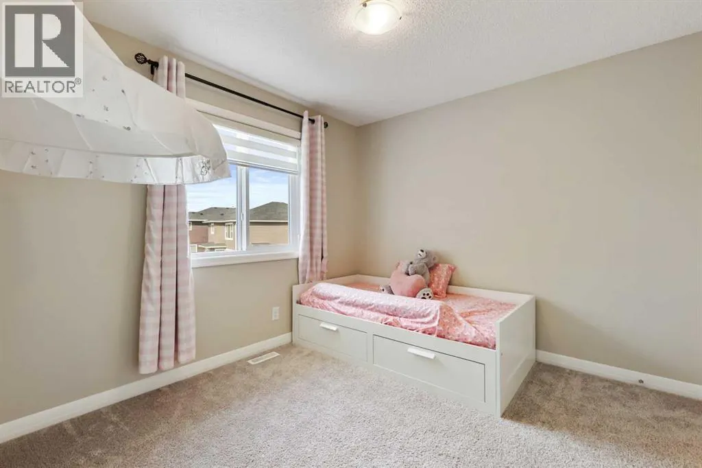 195 Redstone Grove NE