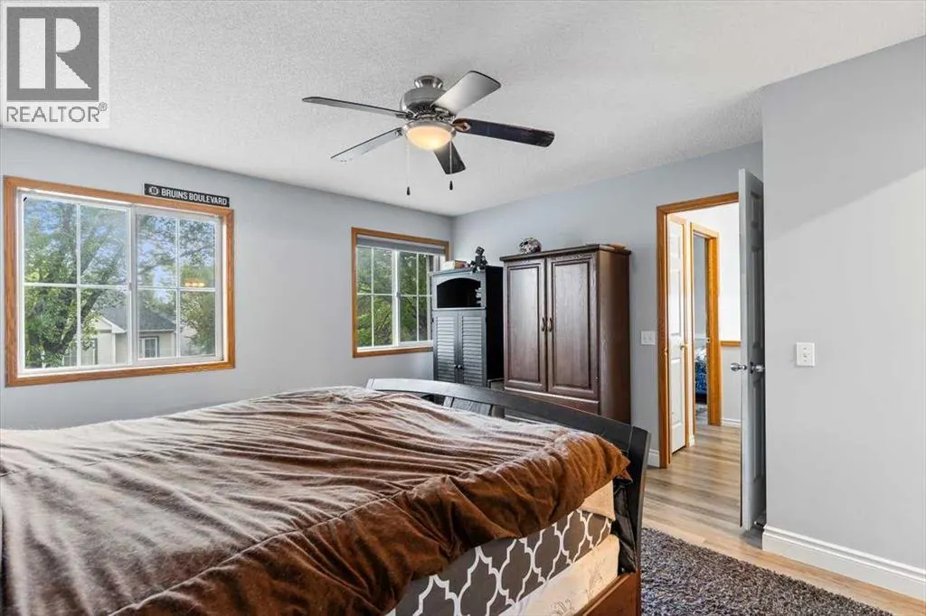 12 Inverness Boulevard SE