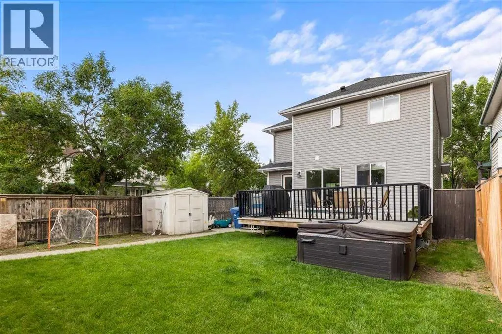 12 Inverness Boulevard SE