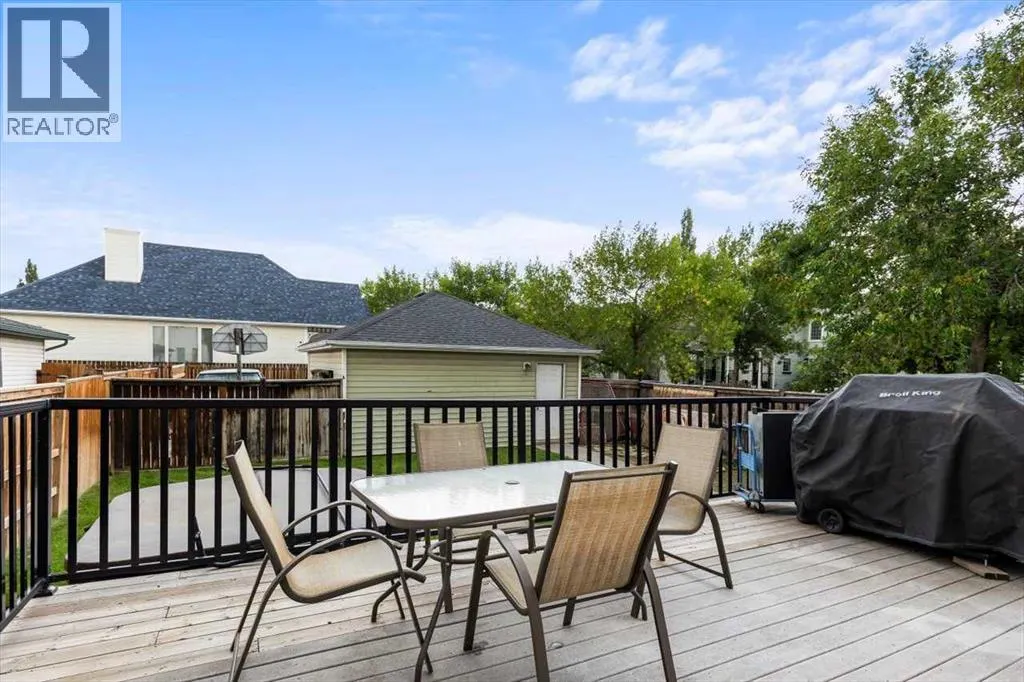 12 Inverness Boulevard SE