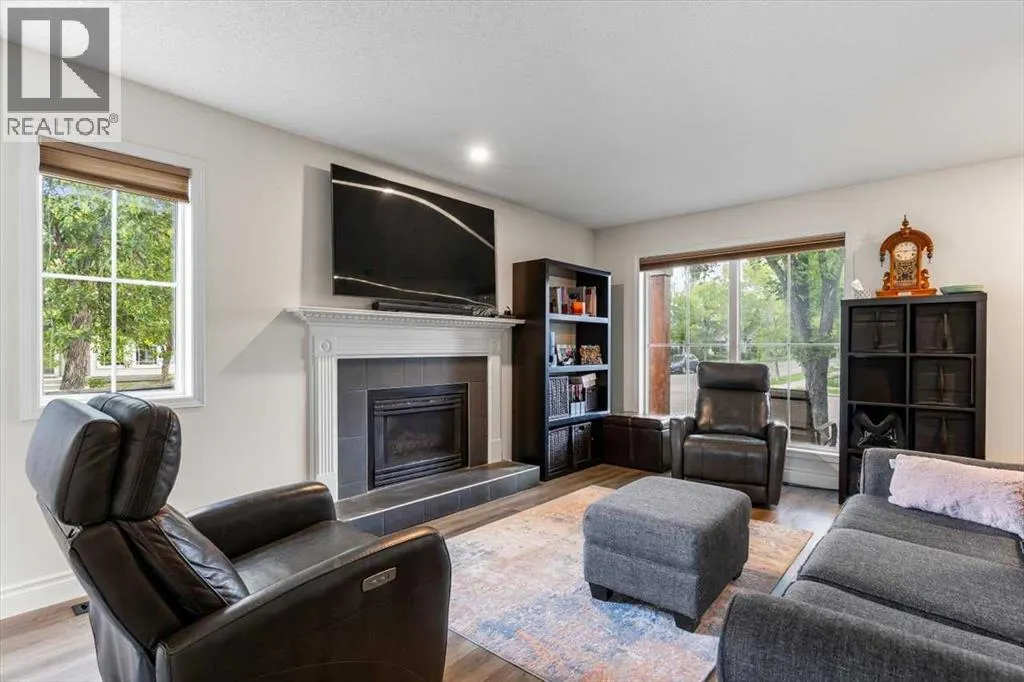 12 Inverness Boulevard SE