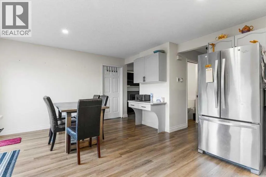 12 Inverness Boulevard SE