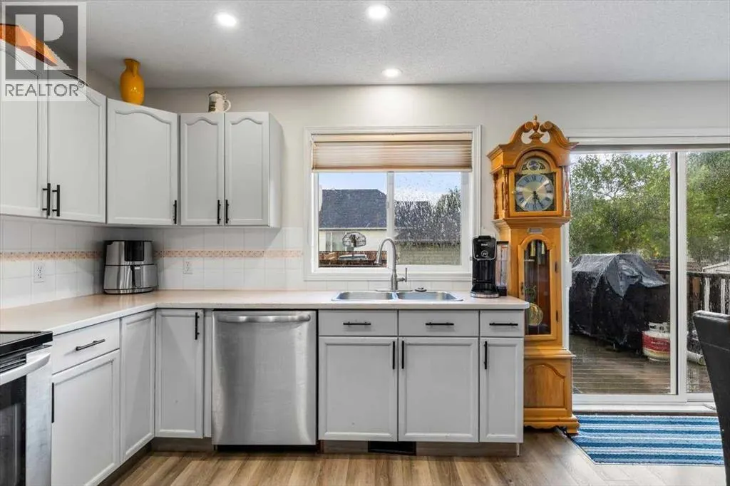 12 Inverness Boulevard SE