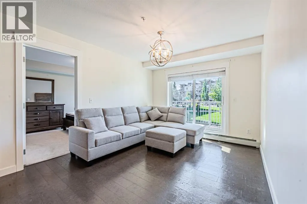 2115, 302 SKYVIEW RANCH Drive NE