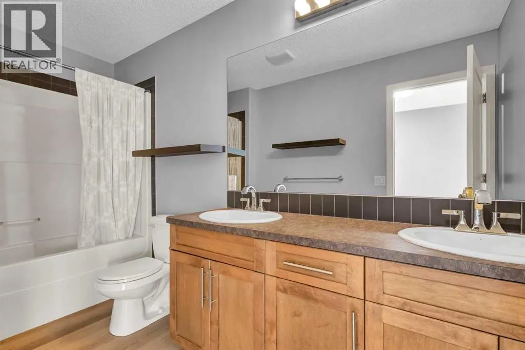 47 Auburn Bay Place SE