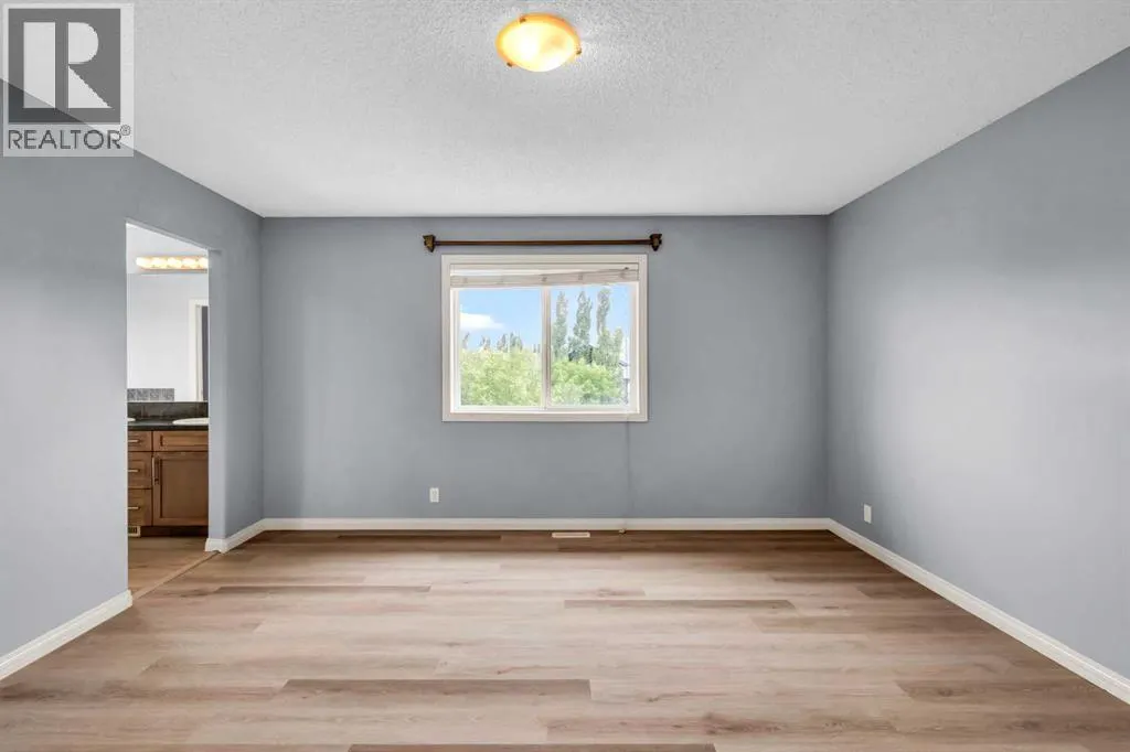 47 Auburn Bay Place SE