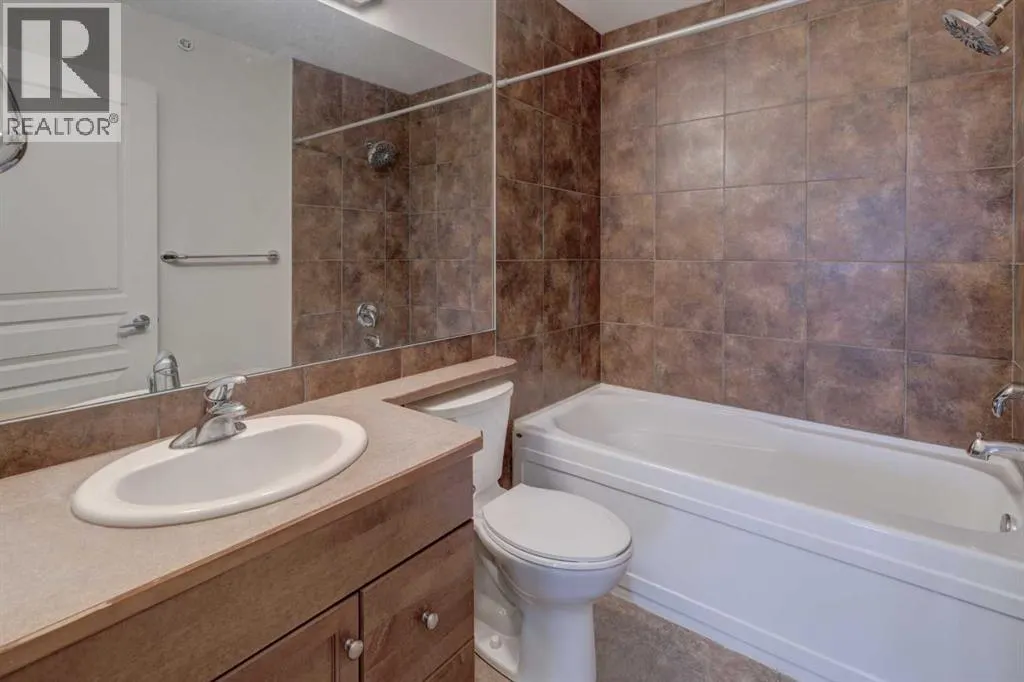 330, 52 Cranfield Link SE