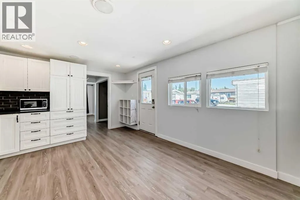 18A, 649 Main Street NW