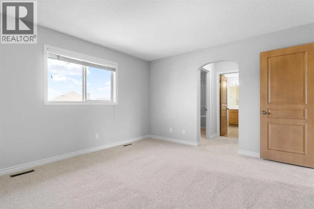 928 Prairie Springs Drive SW