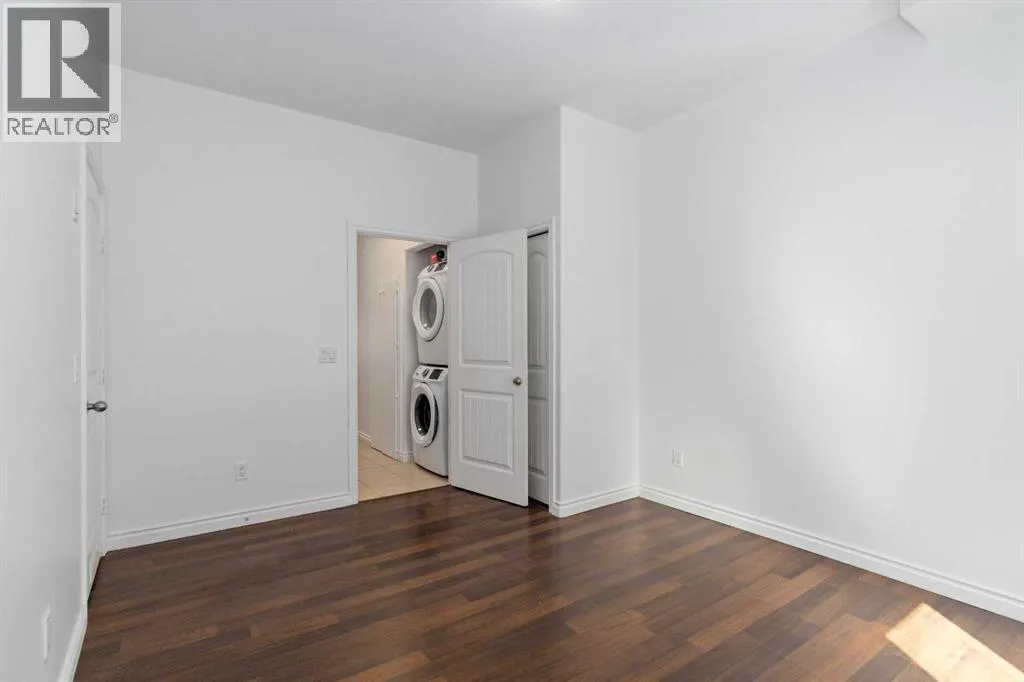 12, 180 Riverstone Ridge