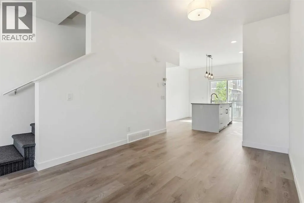 203, 24 Rivercrest Drive