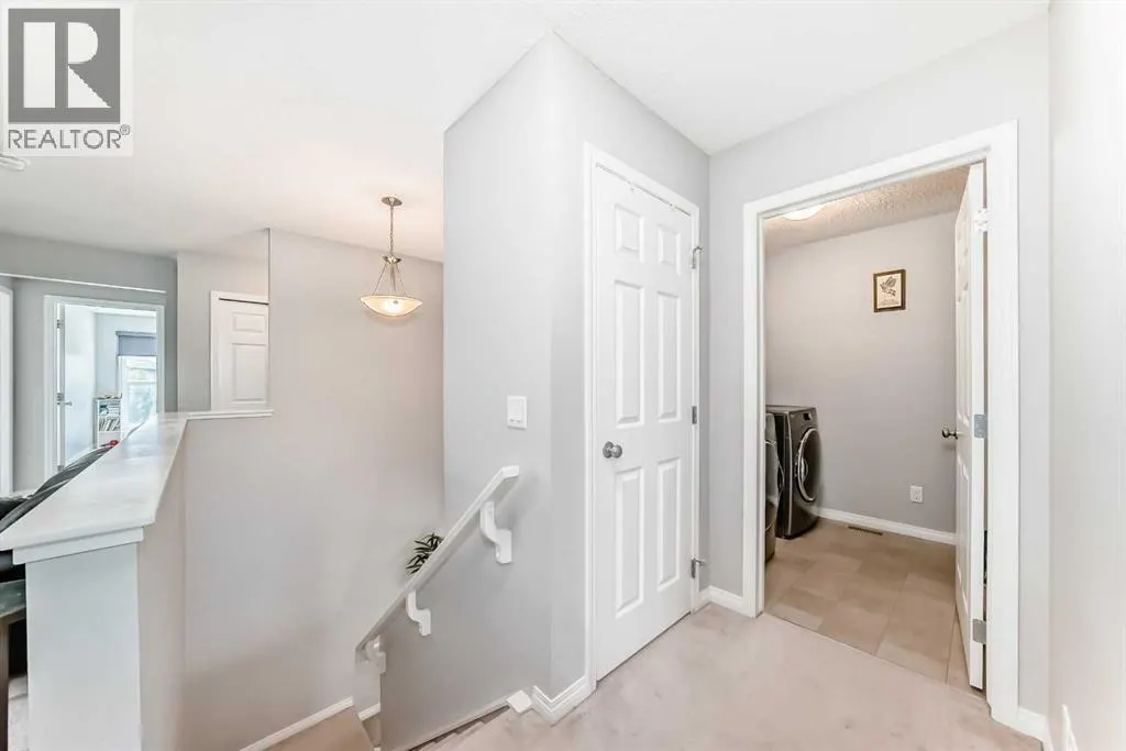 24 Hillcrest Avenue SW