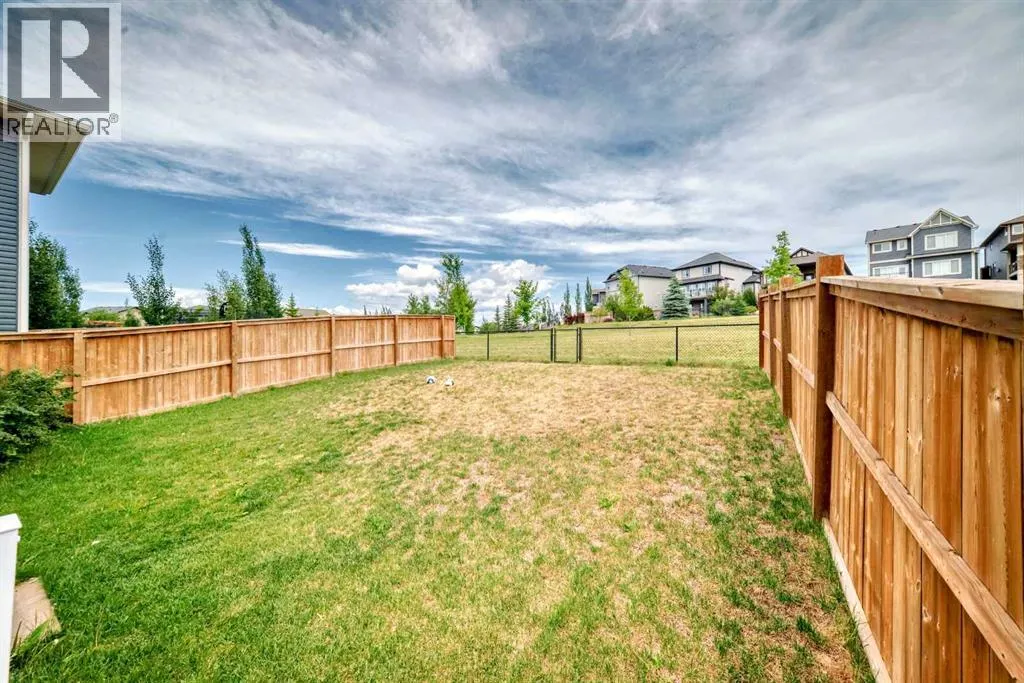 24 Hillcrest Avenue SW