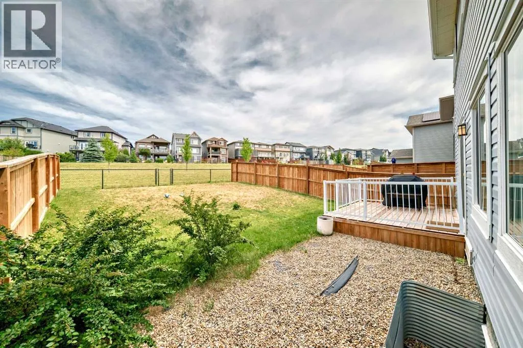 24 Hillcrest Avenue SW