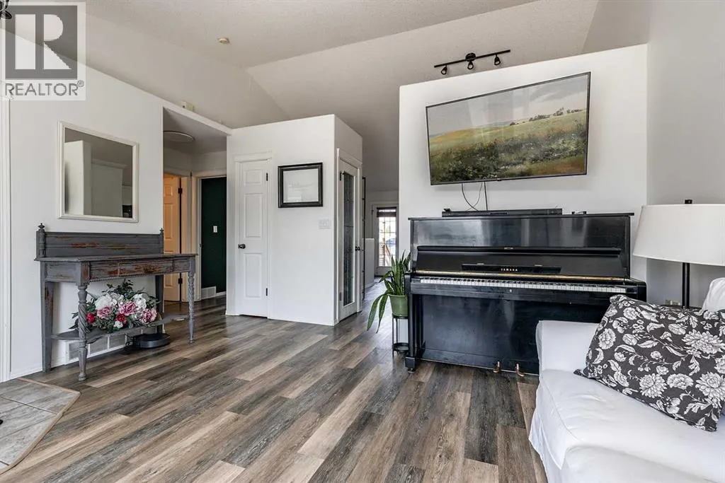 201 Terrace Drive NE