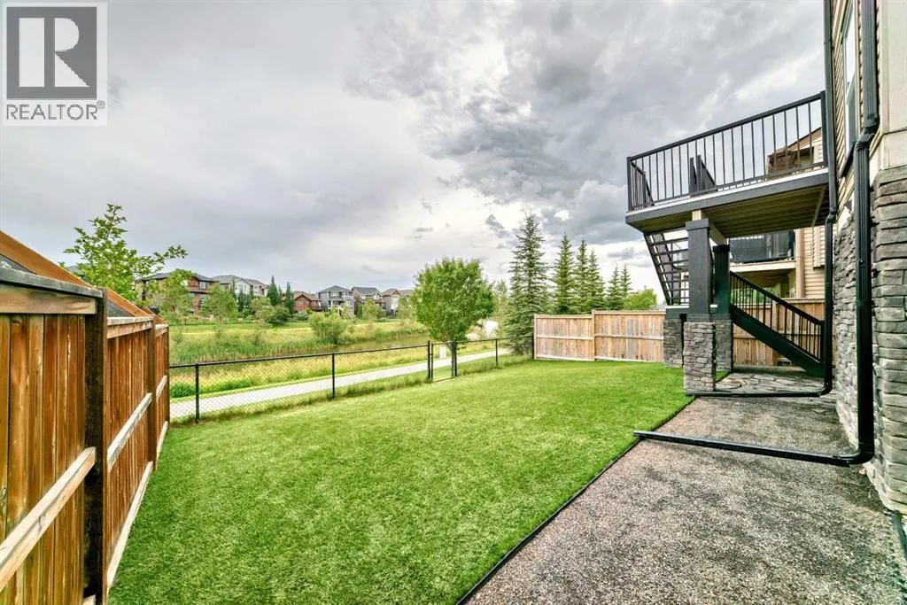 228 Kingston Way SE