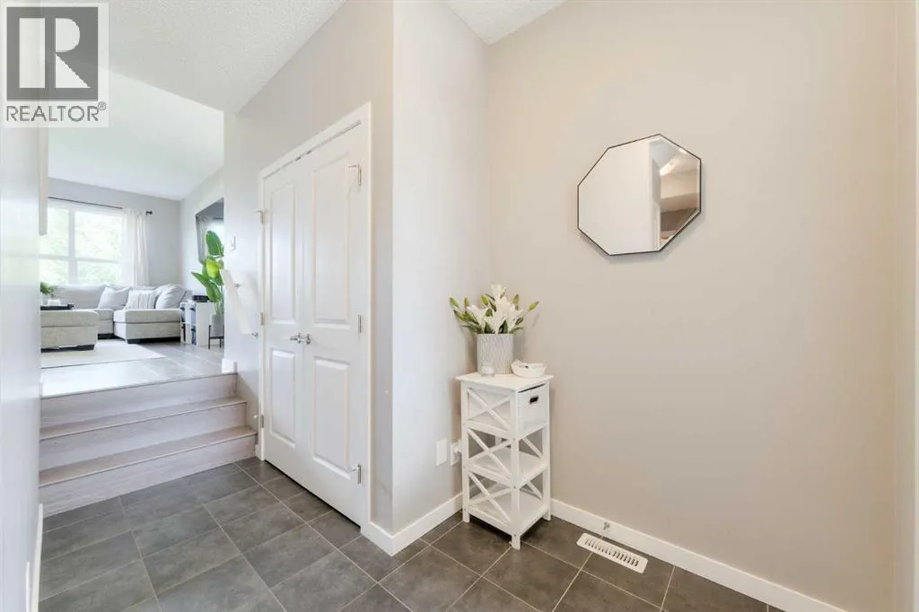 271 River Heights Crescent