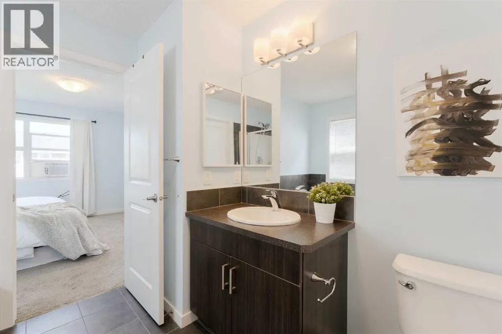 271 River Heights Crescent