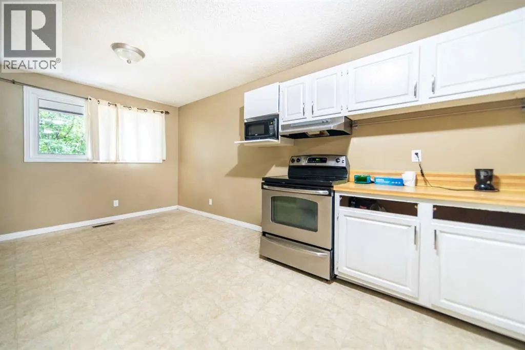 47N, 203 Lynnview Road SE